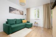 Cozy Apartment Located 950 m from the Royal Baths Park by Renters