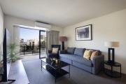 East Perth CBD Apartment close to The Swan River