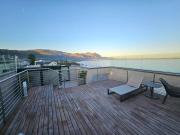 Central - Whale Watching Paradise -Self check in