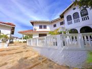 Villa Ella
