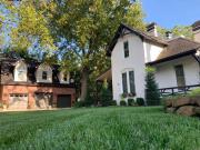 Carriage House on Historic Bentonville Square