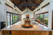 Ocean Breeze Villa -4BR villa in Canggu