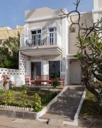 La Casa Nostra - family oriented house in quiet area