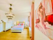 Logement,Environnement Très Paisibles,10 Voyageurs