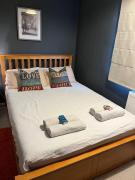 Stylish Double Room in shared apartment in Oxfordshire