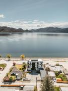 Premium Deluxe PeachView Suites 3BR