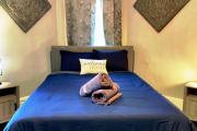 Zen Haven 1- Downtown Retreat with Queen Bed