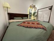 302 Forest Amoureux Chùa Hà