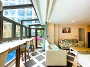 Espana (Pool Access) 2 Bedrooms