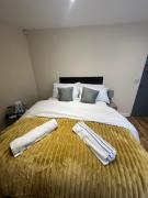 Top Ashton under Lyne