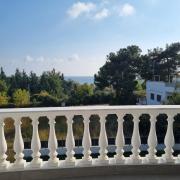 Blue Waves Apartment