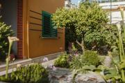 Rare Durres Apartment with Private parking & garden