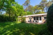 Holiday Home Eekhoornbosch