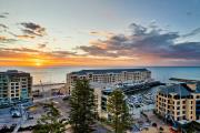 Belle Escapes - Glenelg Skyline Penthouse