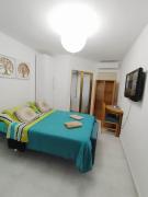 Estudio cerca del mar + wifi gratis