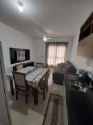 Apartamento Totalmente Equipado com tudo que você precisa com 2 Quartos Ar Condicionados 09 min Praia Balneário Camboriú até 4 pessoas