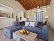 Top Agia Pelagia Chlomou