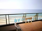 Playa de Levante *frente al mar*