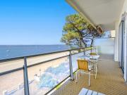Arcachon Pereire - T2 Front de Mer avec Balcon et Parking - FR-1-433-26