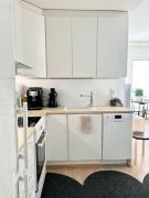 Moderni yksiö lähellä keskustaa Modern studio near city center