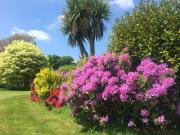 Stay on the grounds of this beautiful Manor house Stay on the grounds of this beautiful Manor house