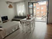 Incantevole Appartamento Monolocale Alba 2