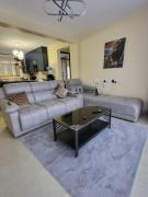 G&G Homes Lakeview Apartment