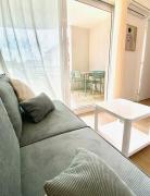 Superbe *Port Fréjus*Piscine*Lumineux* 5 personnes