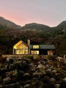 The Unbound - Escape the Ordinary