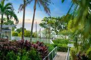 Cairns City Studio Apartment Ocean view 12th Floor