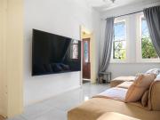 Central 4 BDRM Terrace with Office