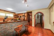 Ayma Villa Gorilla