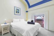 Centre of Queenscliff -Heritage Ballroom Apartment One