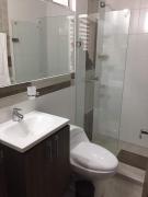 805-3 Depa al sur elevador parqueo aa balcon pool