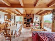 Appartement 3P avec parking proche des pistes à Combloux - FR-1-560-135