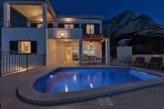 Villa Magico with pool and fantastic seaview