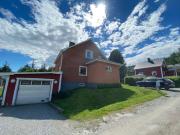 2-bedroom villa with a patio and garden