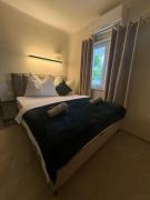 Cellinis Home Apartment