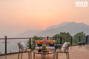 StayVista at Barkat Villa with Jacuzzi