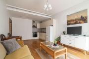 Comfortable Apartment with Great Location, Latviu 15