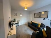 Storey Apartment - downstairs 2bed flat