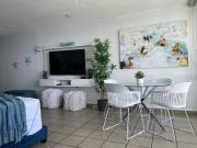 Beautiful Ocean Blue Love oceanfront apartment