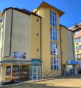 Страхотен Тристаен апартамент