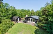 Holiday Home Nøddehaven Oksbøl Iii