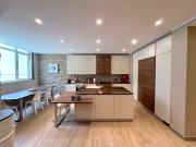 R39 Elegant Apartment with Private Parking