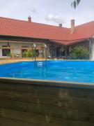 Tornácos Vendégház Kápolnásnyék