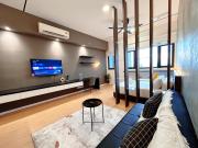 Chambers Residence by Manhattan Group