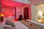Le DONJON DIONYSOS - Love Room Le DONJON DIONYSOS - Love Room