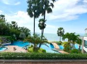 Oceanfront Luxury Condo in Pattaya with Private Beach and Inifinity Pool - NOT A HOTEL 30 Day Stay Minimum