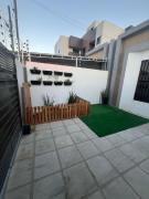 Casa completa há 10 minutos da praia